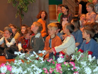 2010 Wakatanka Kindermusical_39