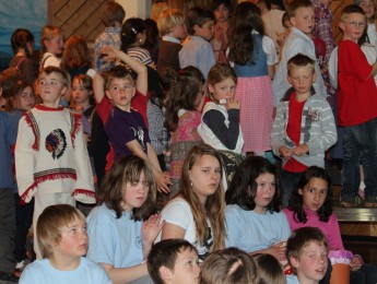 2010 Wakatanka Kindermusical_79