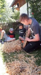 2017 Strohskulpturen_14